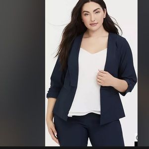 TORRID NAVY SUPREME STRETCH BLAZER 3x